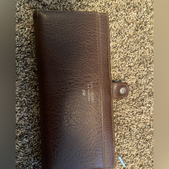 Matt & Nat Wallet - Picture 1 of 3